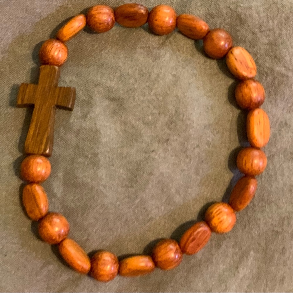 Bayong Wood bead cross bracelet